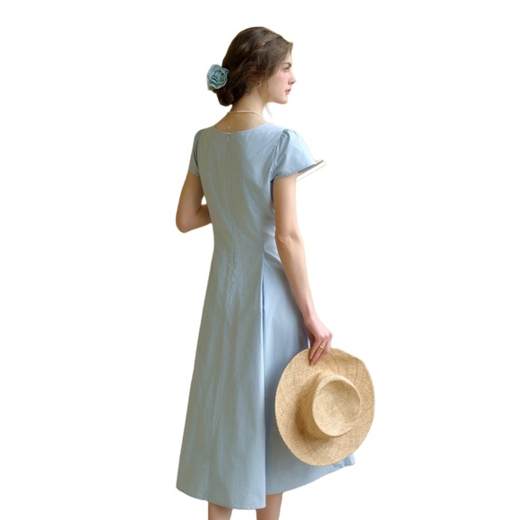 Simple Retro ELLY SQUARE NECK CINCHED WAIST DRESS - Picture 4 of 6